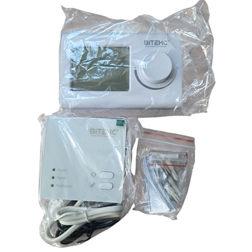 Bitech SS331RF Kombi Oda Termostatı Kablosuz (Universal Kombi Uyumu) 2 Bitech SS331RF Kombi Oda Termostatı Kablosuz (Universal Kombi Uyumu)