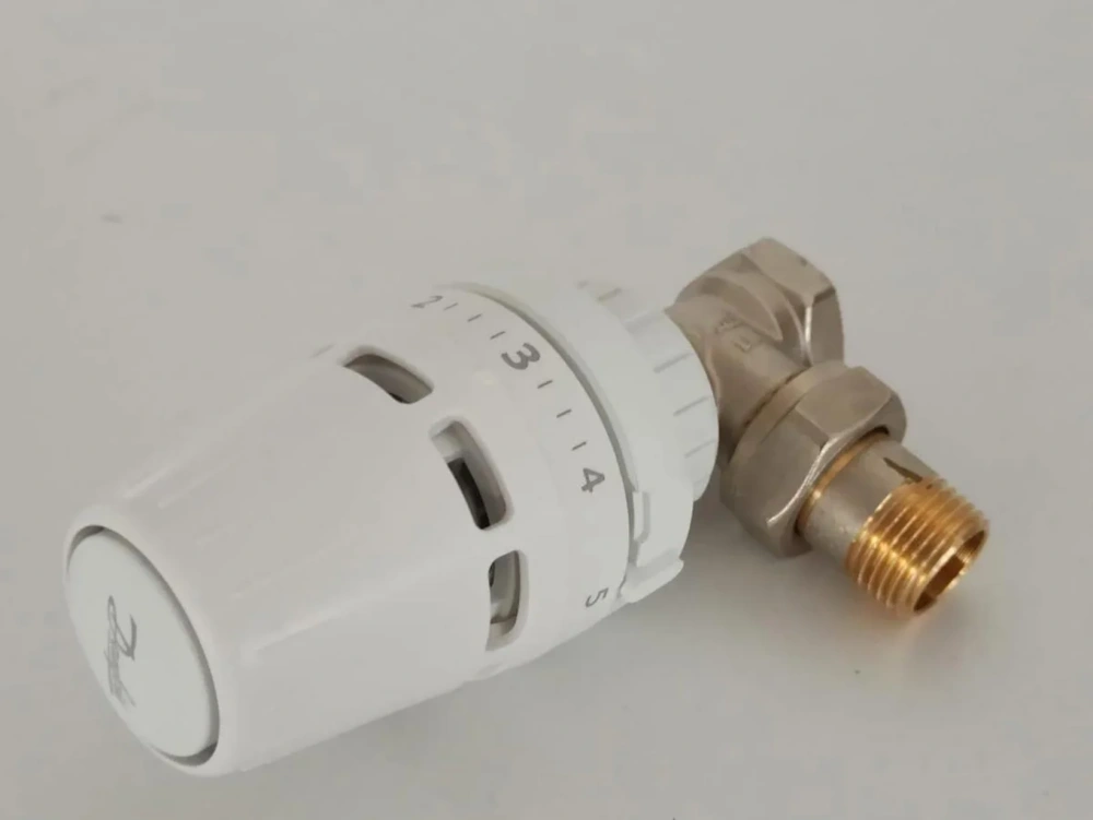 Danfoss Termostatik Radyatör Vana Seti 1-2 Köşe Tip Pex Danfoss Termostatik Radyatör Vana Seti 1/2 Köşe Tip Pex Bağlantılı C1 Gövde+015G3630